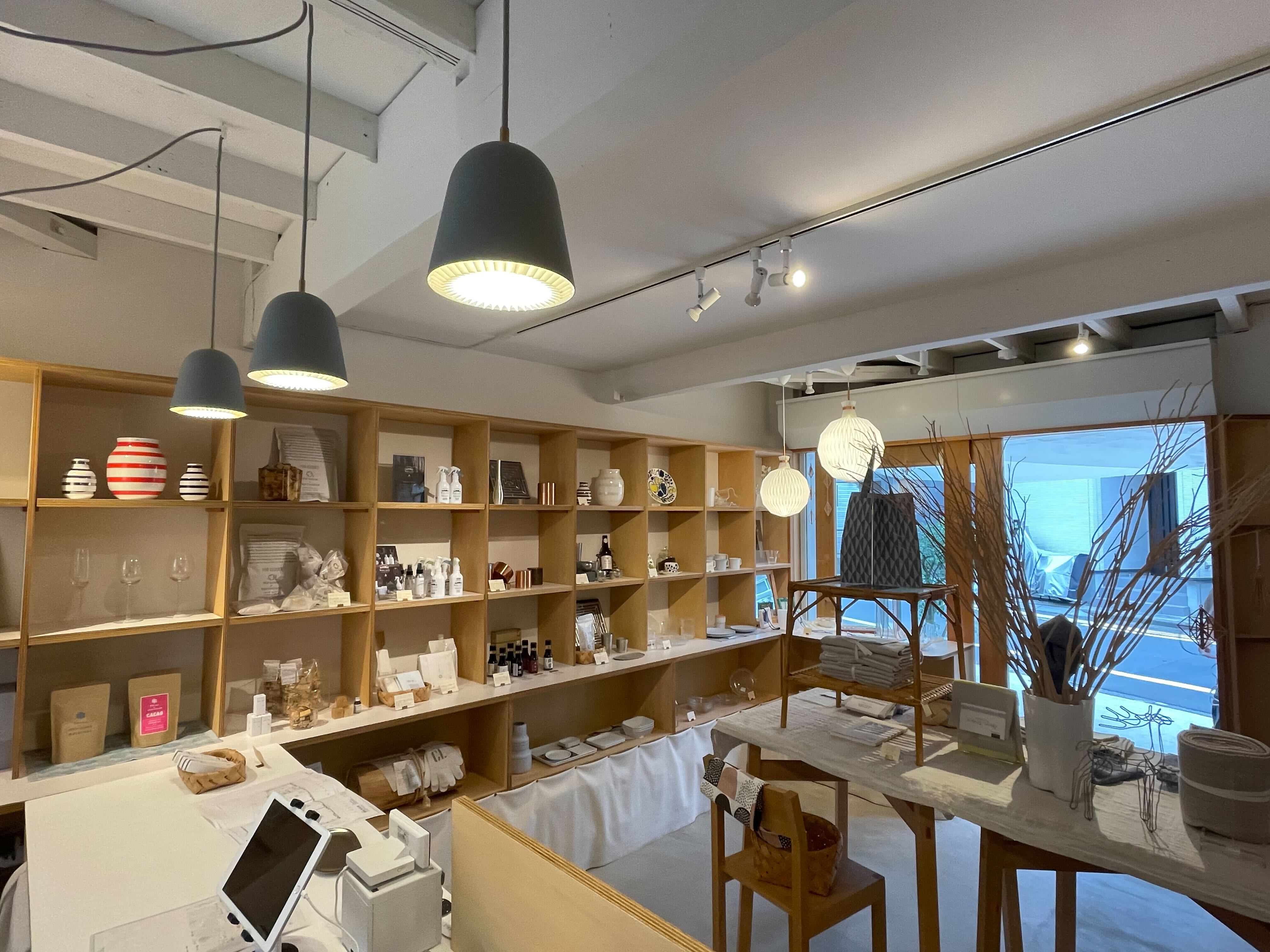 世田谷区にある雑貨屋さんの原状回復工事（施工前）